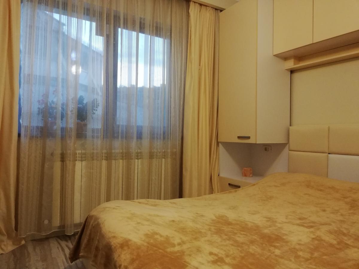 Tomis Apartament Apartman Konstanca Kültér fotó